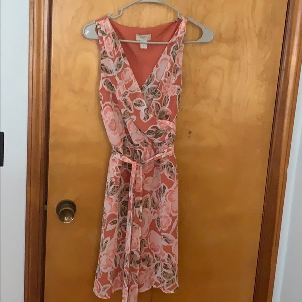 Ann Taylor loft soft flowy dress